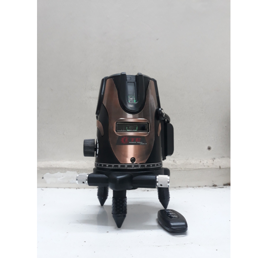 Máy Cân Bằng Laser CTC 5 Tia Xanh Cao Cấp,có remote