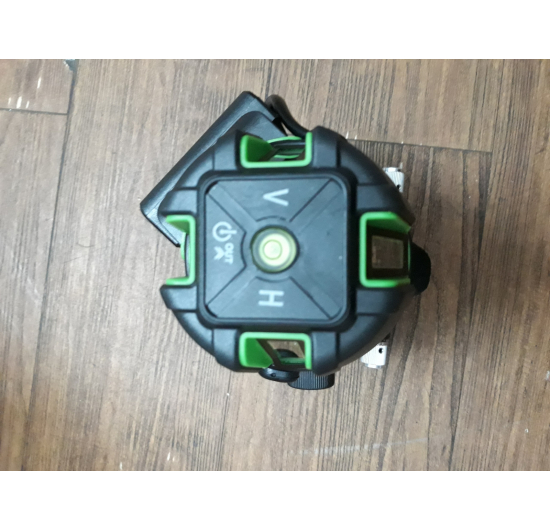 Máy cân bằng laser CTC 5 tia xanh