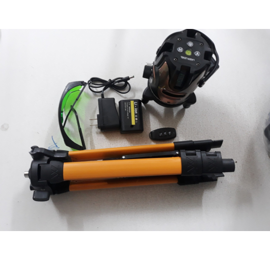 Máy Cân Bằng Laser CTC 5 Tia Xanh Cao Cấp,có remote